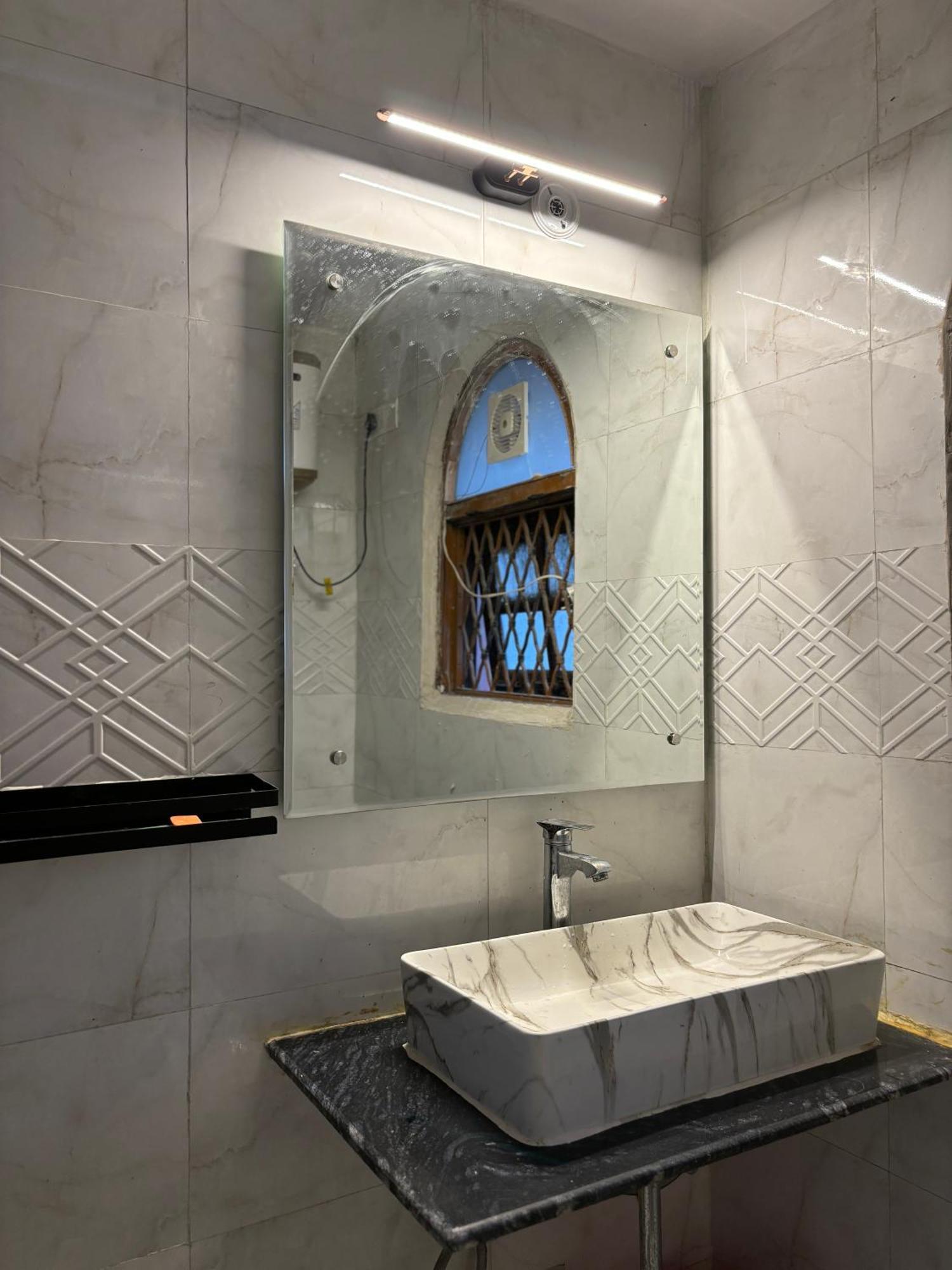 Atharva'S Homestay By Goaround Homes - Nehru Enclave Metro, South Delhi Nové Dillí Exteriér fotografie