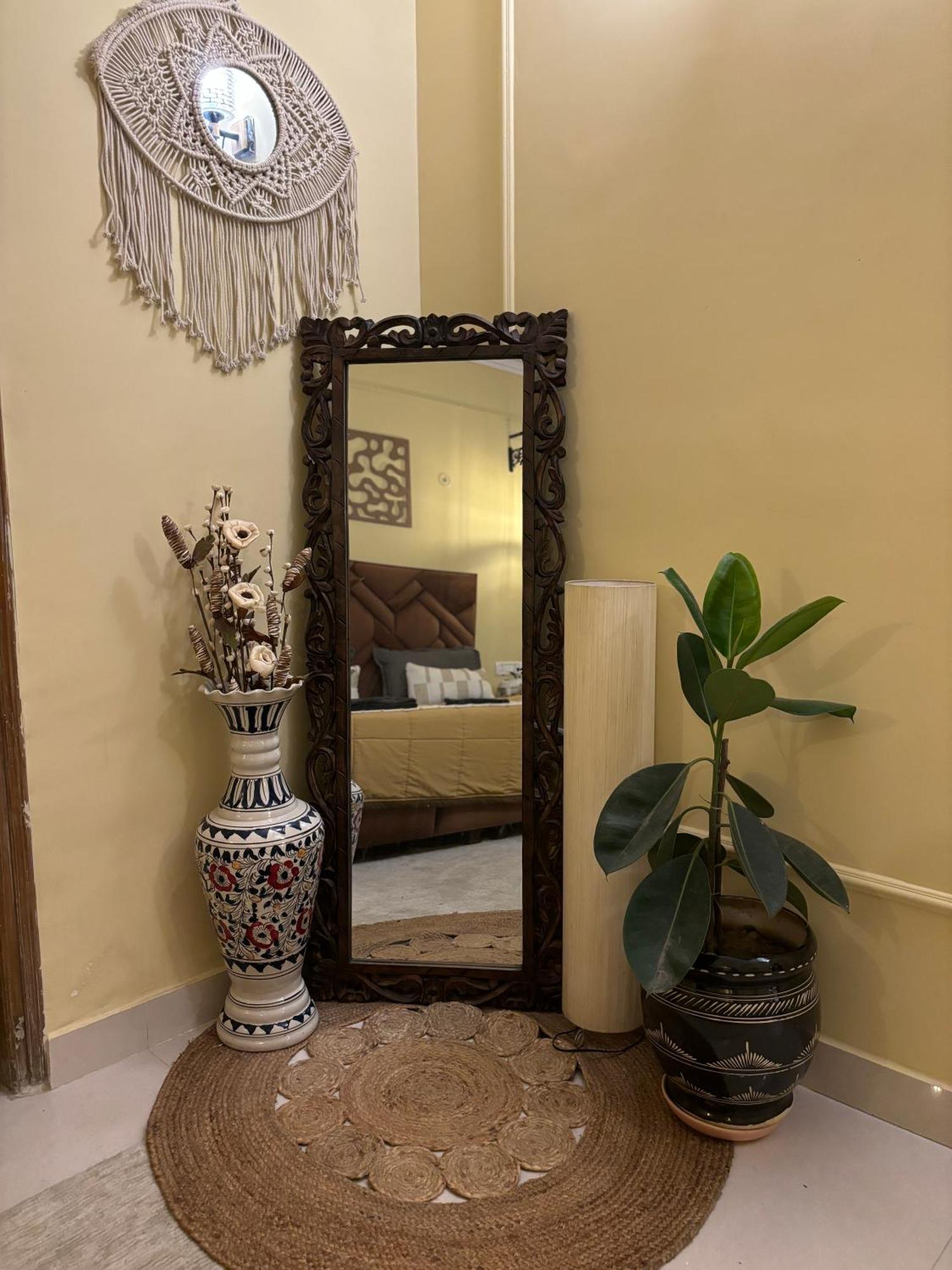 Atharva'S Homestay By Goaround Homes - Nehru Enclave Metro, South Delhi Nové Dillí Exteriér fotografie