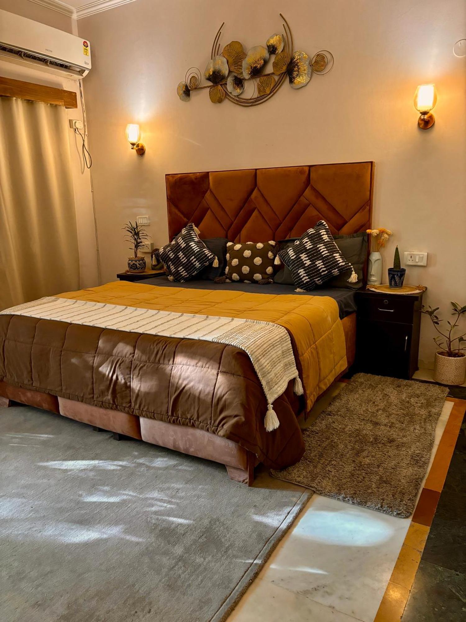 Atharva'S Homestay By Goaround Homes - Nehru Enclave Metro, South Delhi Nové Dillí Exteriér fotografie