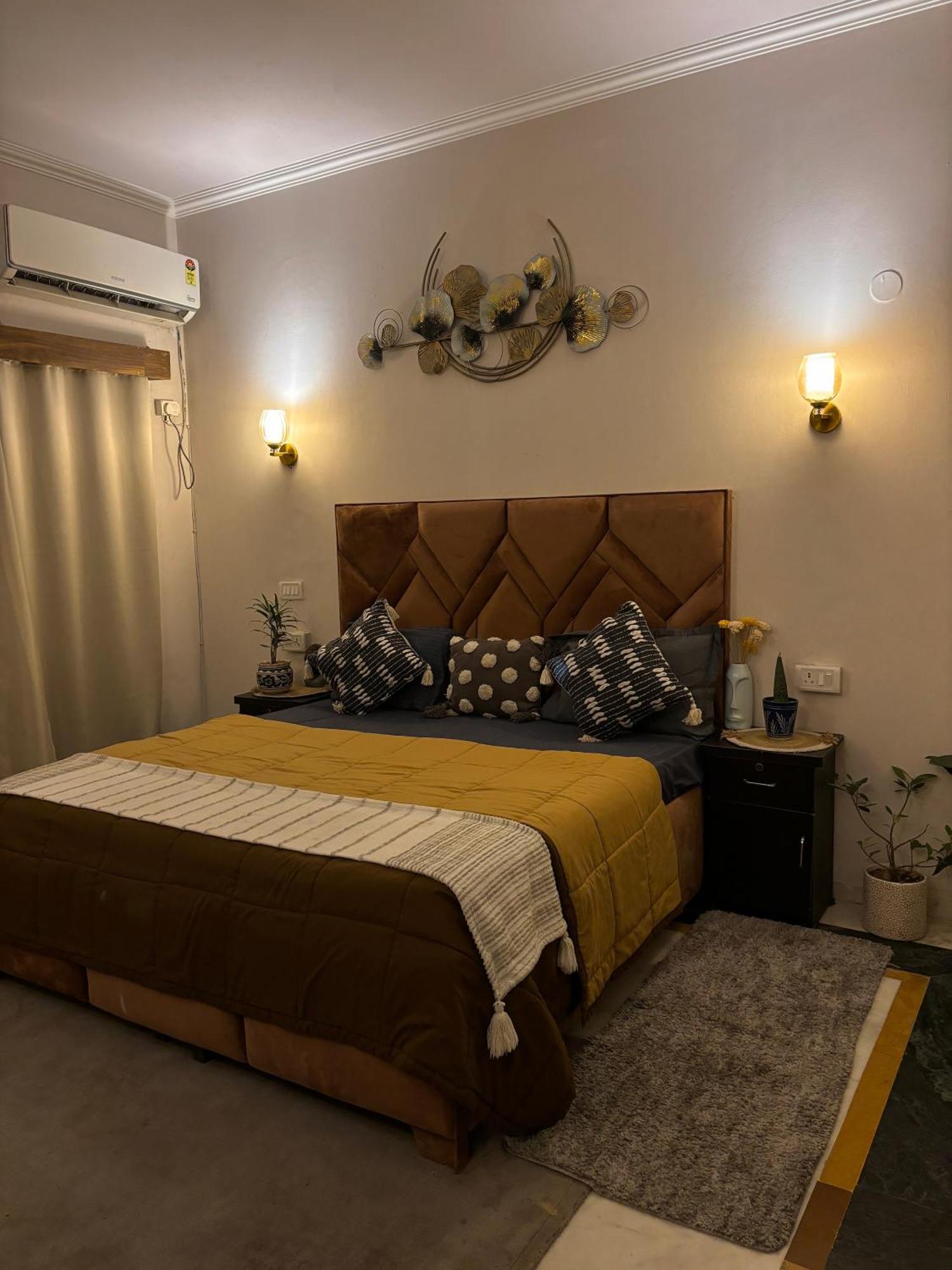 Atharva'S Homestay By Goaround Homes - Nehru Enclave Metro, South Delhi Nové Dillí Exteriér fotografie
