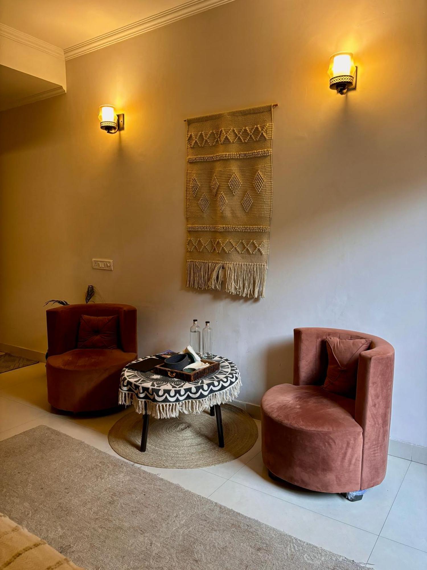 Atharva'S Homestay By Goaround Homes - Nehru Enclave Metro, South Delhi Nové Dillí Exteriér fotografie