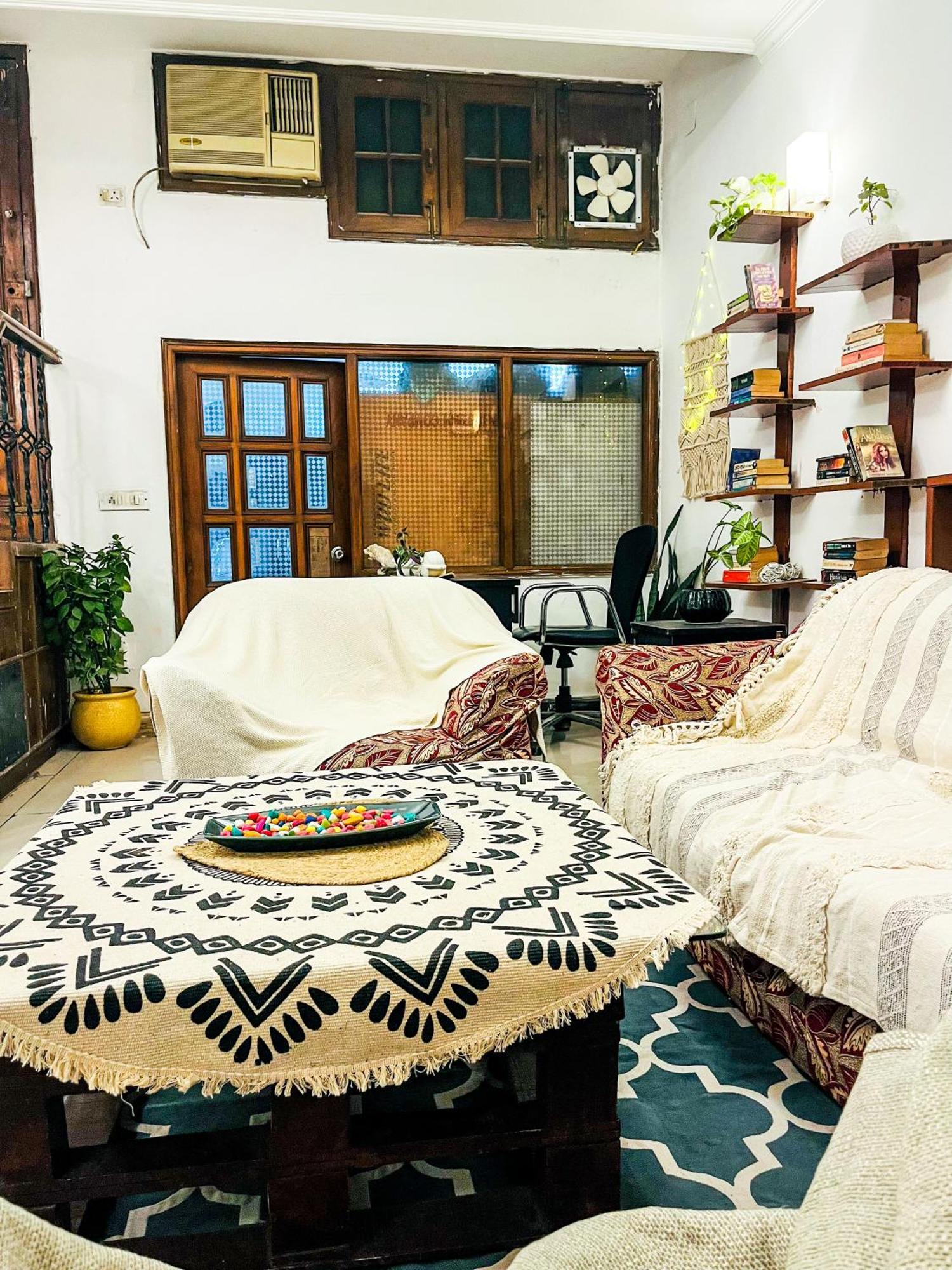 Atharva'S Homestay By Goaround Homes - Nehru Enclave Metro, South Delhi Nové Dillí Exteriér fotografie